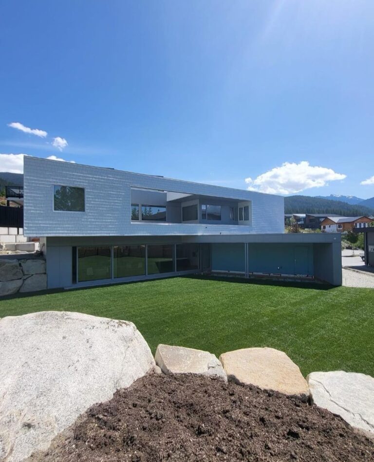 tselios 7img 768x947